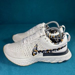 Women’s Nike React Infinity Run Flyknit | 9
